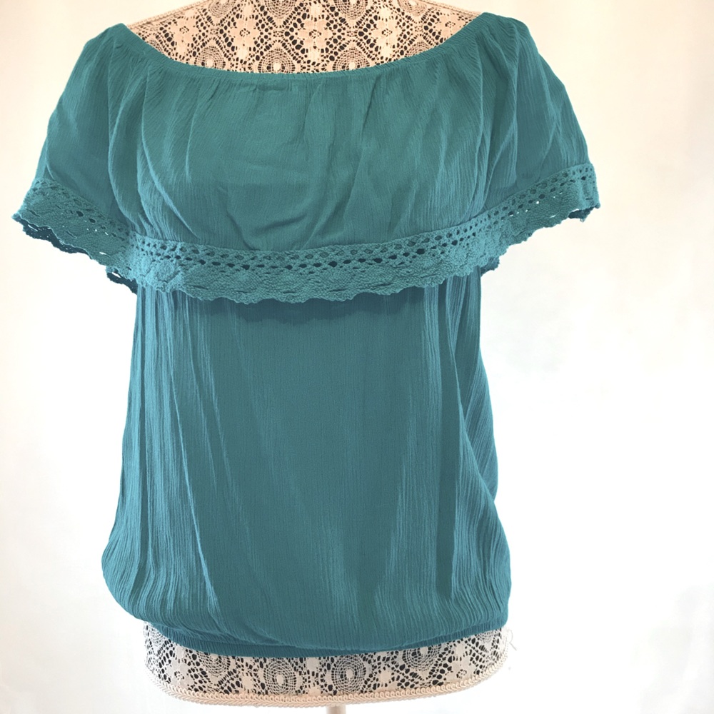 NWT Buddy Basic/Teal Bliss Boutique peasant blouse